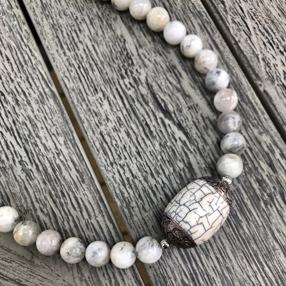 Moonstone Glow ~ Beaded Necklace - Picture 5 of 7